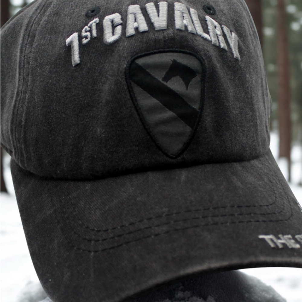 Army hat - Picture 2 of 2